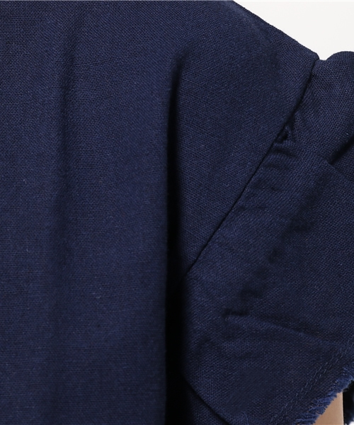 earth music&ecology(アースミュージックアンドエコロジー)の「麻混肩フリルブラウス(シャツ/ブラウス・レディース・ネイビー/ライトベージュ/カーキ/キャメル・FREE)」の7枚目の写真