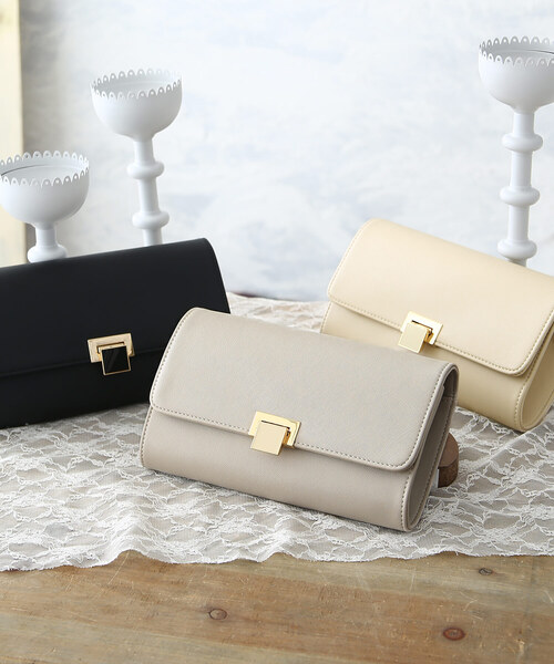 PourVous（プールヴー）の「スクエアロッククラッチバック 同窓会 結婚式 オケージョン 二次会（クラッチバッグ・レディース・ベージュ/ブラック/グレイッシュベージュ・FREE）」の13枚目の写真