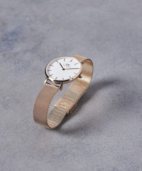 Daniel Wellington(ダニエルウェリントン)の「<Daniel Wellington(ダニエル ウェリントン)>PETITE WHITE 腕時計32mm†◆(アナログ腕時計・レディース・ゴールド/シルバー・FREE)」の3枚目の写真