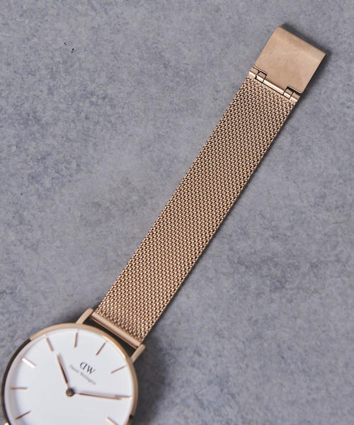 Daniel Wellington(ダニエルウェリントン)の「<Daniel Wellington(ダニエル ウェリントン)>PETITE WHITE 腕時計32mm†◆(アナログ腕時計・レディース・ゴールド/シルバー・FREE)」の9枚目の写真