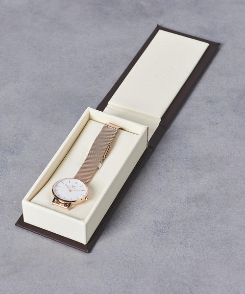 Daniel Wellington(ダニエルウェリントン)の「<Daniel Wellington(ダニエル ウェリントン)>PETITE WHITE 腕時計32mm†◆(アナログ腕時計・レディース・ゴールド/シルバー・FREE)」の12枚目の写真