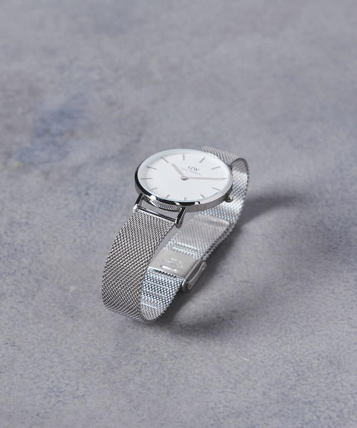 Daniel Wellington(ダニエルウェリントン)の「<Daniel Wellington(ダニエル ウェリントン)>PETITE WHITE 腕時計32mm†◆(アナログ腕時計・レディース・ゴールド/シルバー・FREE)」の7枚目の写真