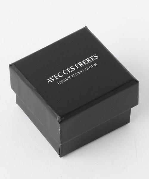 アクセサリー ART COMES FIRST AVEC CES FRERES（アベックセフレール）の「AVES CES FRERES by