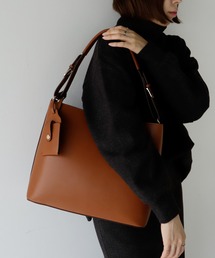 VitaFelice（ヴィータフェリーチェ）の「11収納ワンハンドルショルダートートバッグ オンオフ兼用 A4 通勤バッグ 通学バッグ 自立 通勤トート 【パスケース付き】（トートバッグ・レディース）」