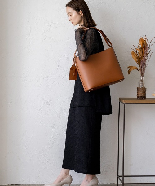 セール】11収納ワンハンドルショルダートートバッグ オンオフ兼用 A4