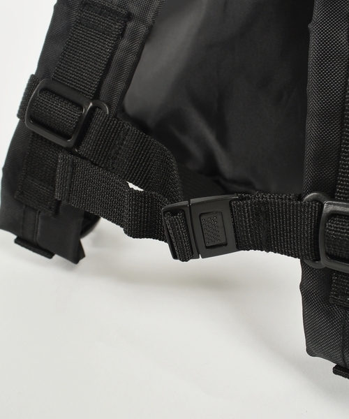 SHIPS（シップス）の「SHIPS KIDS:デイパック S (ブラック)（バックパック/リュック・キッズ・ブラック・ONE SIZE）」の3枚目の写真