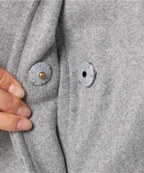 MERLOT（メルロー）の「メルトンバルーンスリーブロングコート001-1527（その他アウター・レディース・ブラック/グレー/ブラウン/グリーン・FREE）」の20枚目の写真