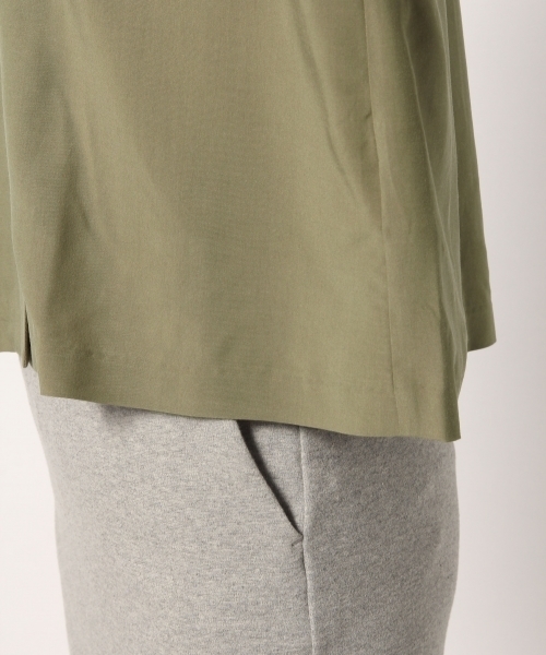 GLOBAL WORK（グローバルワーク）の「オープンカラーシャツ長袖/777044（シャツ/ブラウス・レディース・ブラック/ホワイト/ネイビー/カーキ・LARGE/MEDIUM）」の14枚目の写真