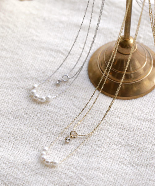 colleca la（コレカラ）の「小粒パールとストーンの2連ネックレス（ネックレス・レディース・シルバー/ゴールド・FREE）」の10枚目の写真
