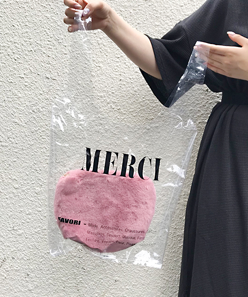 apres jour（アプレジュール）の「ファーポーチ付きMERCIクリアバッグ【ZOZOTOWN限定アイテム】（トートバッグ・レディース・ピンク/イエロー・フリー）」の3枚目の写真