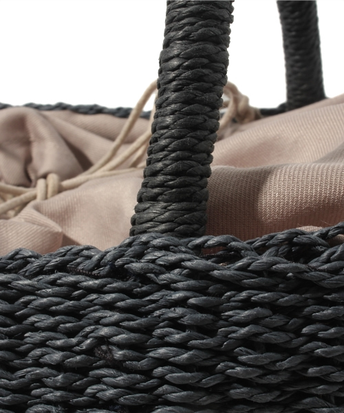 GLOBAL WORK（グローバルワーク）の「【GLOBAL WORK】マルチボーダーペーパートート（かごバッグ・レディース・ブラウン系その他/グレー/ブラウン/ネイビー/レッド/ブラック・FREE）」の9枚目の写真