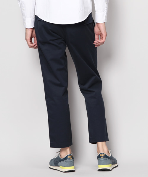 green label relaxing（グリーンレーベルリラクシング）の「○△T/C AIR/BRUSH CHINO 9/Lパンツ ◆（チノパンツ・メンズ・ダークグレー/ベージュ/ネイビー・SMALL/MEDIUM/LARGE）」の5枚目の写真