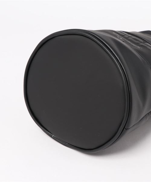 adidas（アディダス）の「バケツバッグ [BUCKET BAG S] アディダスオリジナルス（ショルダーバッグ・レディース・ブラック・FREE）」の3枚目の写真