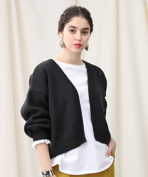 STUDIOUS(ステュディオス)の「【STUDIOUS】ローゲージボリュームスリーブ ショートカーデ(カーディガン/ボレロ・レディース・ライトベージュ/チャコールグレー/ベージュ/オフホワイト/グレイッシュベージュ・FREE)」の3枚目の写真