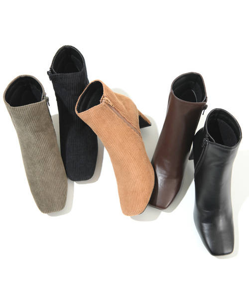 titivate(ティティベイト)の「スクエアトゥデザインヒールショートブーツ(ブーツ・レディース・ブラック/ダークブラウン/ブラック系その他/ベージュ系その他/グリーン系その他・LL/S/M/L)」の5枚目の写真