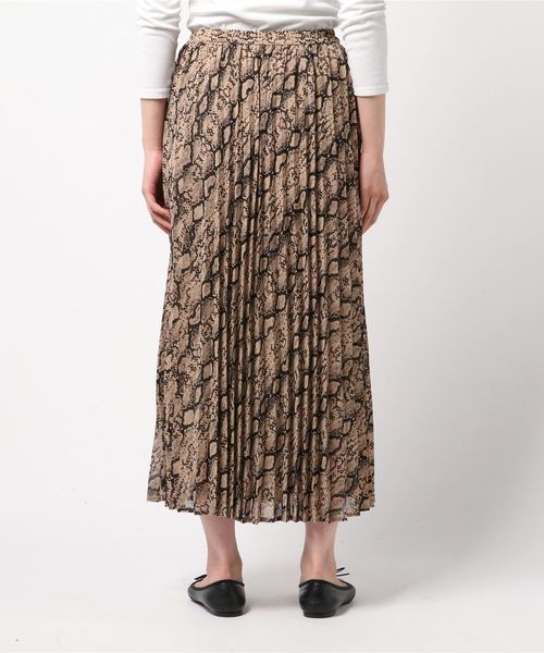 TRUDEA(トルディア)の「T秋パイソン柄プリーツスカート(スカート・レディース・ライトグレー/ベージュ・SMALL/MEDIUM)」の3枚目の写真