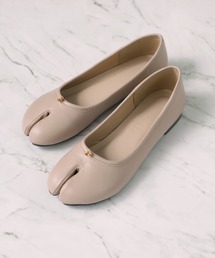 足袋デザインバレエパンプス