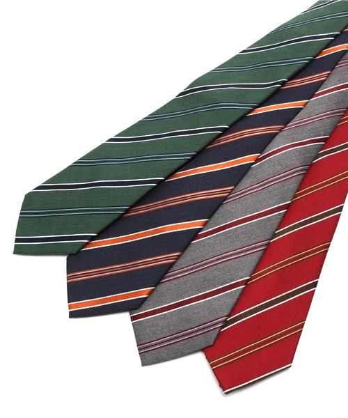MEN'S MELROSE（メンズメルローズ）の「【FINE BOYS plus SUIT vol.22掲載】ウールカラーレジメンタイ（ネクタイ・メンズ・グレー/グリーン/ワイン/オレンジ・FREE）」の9枚目の写真