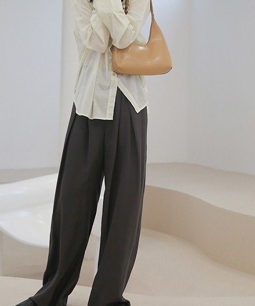 chuclla（チュクラ）の「【chuclla】【2020/SS】ハイウエスト タックワイドスラックス chw1093（スラックス・レディース・ブラック/ベージュ/アイボリー/ダークグレー・S/M/L）」の16枚目の写真