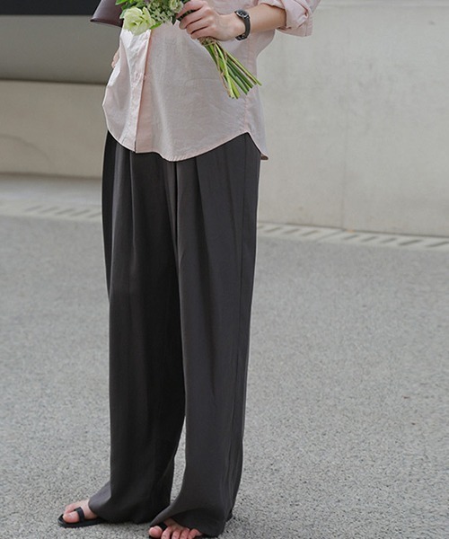 chuclla（チュクラ）の「【chuclla】【2020/SS】ハイウエスト タックワイドスラックス chw1093（スラックス・レディース・ブラック/ベージュ/アイボリー/ダークグレー・S/M/L）」の18枚目の写真