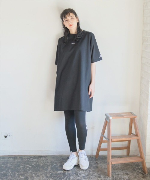 KANGOL（カンゴール）の「【KANGOL／カンゴール】ロゴ刺繍半袖Tワンピ/ビッグシルエット/Ｔシャツワンピース（ワンピース・レディース・ホワイト/チャコールグレー/ブラック・M/L/LL）」の9枚目の写真