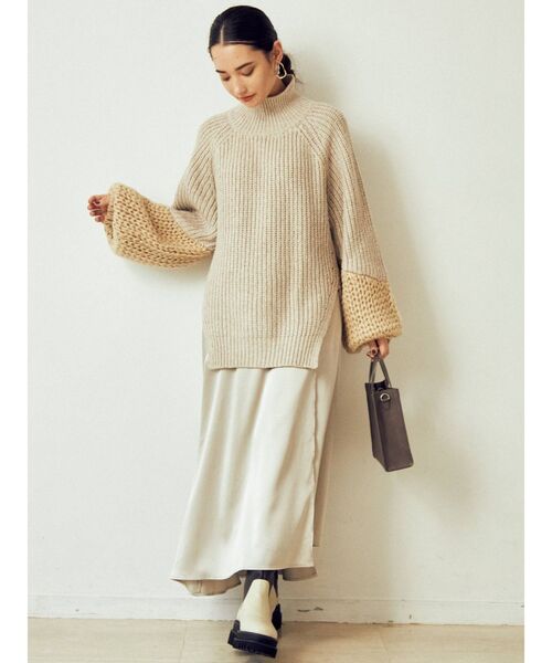 MURUA（ムルーア）の「タンクソールミドルブーツ（ブーツ・レディース・アイボリー/ブラック・36/35/37）」の12枚目の写真