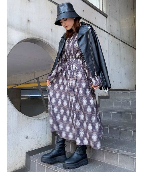 MURUA（ムルーア）の「タンクソールミドルブーツ（ブーツ・レディース・アイボリー/ブラック・36/35/37）」の15枚目の写真