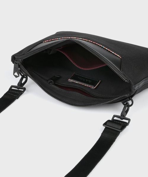 Paul Smith（ポールスミス）の「トラベル サコッシュ / 883590 N160