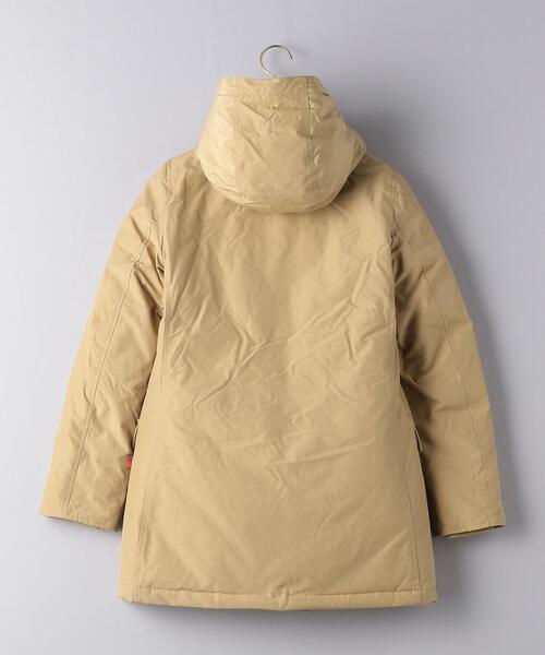 WOOLRICH（ウールリッチ）の「＜WOOLRICH（ウールリッチ）＞ARCTIC PARKA DF ダウンコート ▲（ダウンジャケット/コート・レディース・ベージュ/ブラック・X-SMALL/MEDIUM/SMALL）」の7枚目の写真
