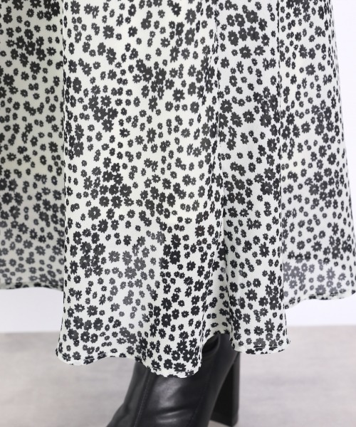 LOWRYS FARM（ローリーズファーム）の「ハナ／キリカエフレアスカート　933167（スカート・レディース・アイボリー/ブラック/グリーン/イエロー・FREE）」の12枚目の写真