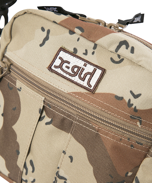 X-girl（エックスガール）の「OUTDOOR SHOULDER BAG（ショルダーバッグ・レディース・カモフラージュ/ブラック/ベージュ/レッド/ブルー・ONE SIZE）」の9枚目の写真