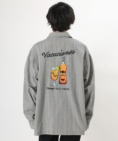 make a ray!（メイク ア レイ！）の「バッグ刺繍 Drink＆Glass イラスト刺繍 ビックシルエット 長袖シャツ/ ワークシャツ（シャツ/ブラウス・メンズ・ネイビー/サックスブルー・M/L/XL）」の12枚目の写真