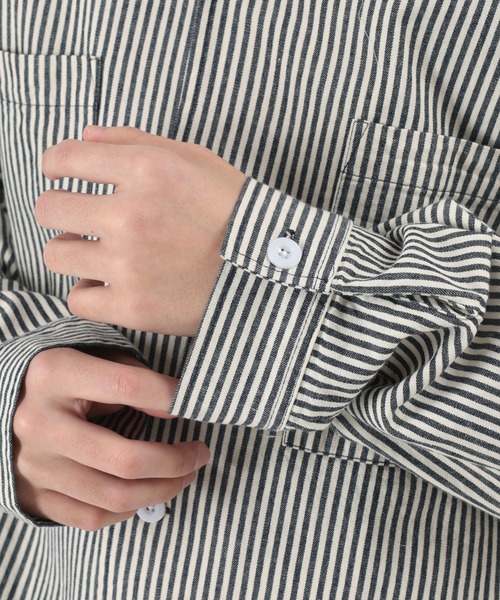 make a ray!（メイク ア レイ！）の「バッグ刺繍 Drink＆Glass イラスト刺繍 ビックシルエット 長袖シャツ/ ワークシャツ（シャツ/ブラウス・メンズ・ネイビー/サックスブルー・M/L/XL）」の10枚目の写真