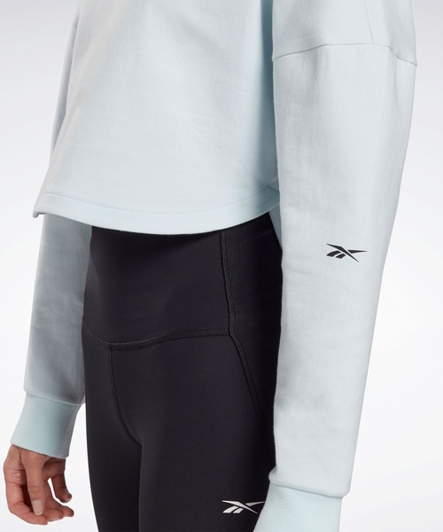Reebok(リーボック)の「DreamBlend コットンミッドレイヤー スウェットシャツ / DreamBlend Cotton Midlayer Sweatshirt(スウェット・レディース・ライトブルー・SMALL/MEDIUM/LARGE/X-LARGE/X-SMALL)」の7枚目の写真