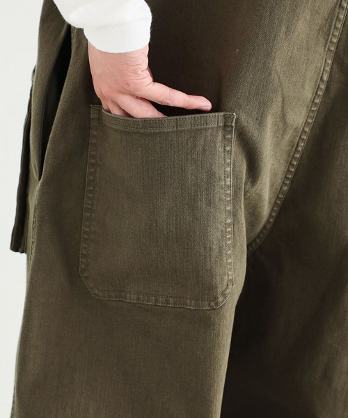 EDWIN（エドウィン）の「【直営店限定】オーバーオール（デックパンツ）（サロペット/オーバーオール・メンズ・ブラック/カーキ/インディゴブルー・LARGE/MEDIUM/X-LARGE/SMALL）」の21枚目の写真