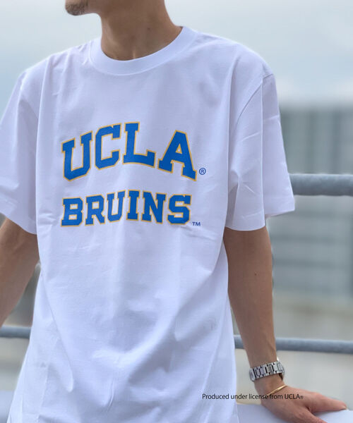 NOLLEY'S goodman（ノーリーズグッドマン）の「YALE / UCLA 別注 カレッジロゴ ビッグシルエット Tシャツ（Tシャツ/カットソー・メンズ・アイボリー/ホワイト系その他/ホワイト系その他2/ホワイト系その他3/チャコールグレー/キャメル/ライトグレー/ネイビー/ホワイト系その他5/ホワイト系その他4・M/L）」の6枚目の写真