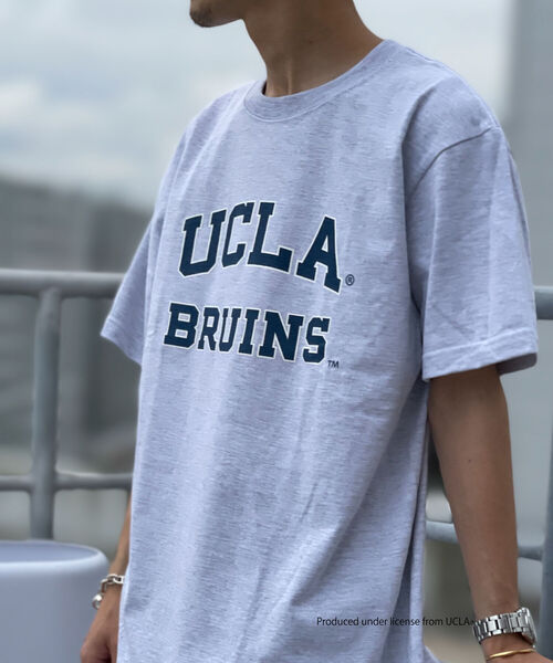 NOLLEY'S goodman（ノーリーズグッドマン）の「YALE / UCLA 別注 カレッジロゴ ビッグシルエット Tシャツ（Tシャツ/カットソー・メンズ・アイボリー/ホワイト系その他/ホワイト系その他2/ホワイト系その他3/チャコールグレー/キャメル/ライトグレー/ネイビー/ホワイト系その他5/ホワイト系その他4・M/L）」の8枚目の写真
