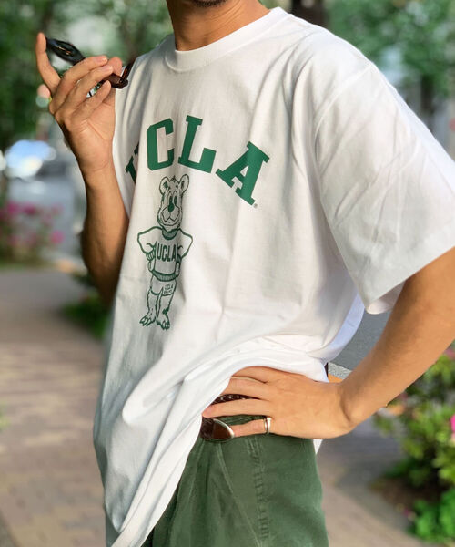 NOLLEY'S goodman（ノーリーズグッドマン）の「YALE / UCLA 別注 カレッジロゴ ビッグシルエット Tシャツ（Tシャツ/カットソー・メンズ・アイボリー/ホワイト系その他/ホワイト系その他2/ホワイト系その他3/チャコールグレー/キャメル/ライトグレー/ネイビー/ホワイト系その他5/ホワイト系その他4・M/L）」の20枚目の写真