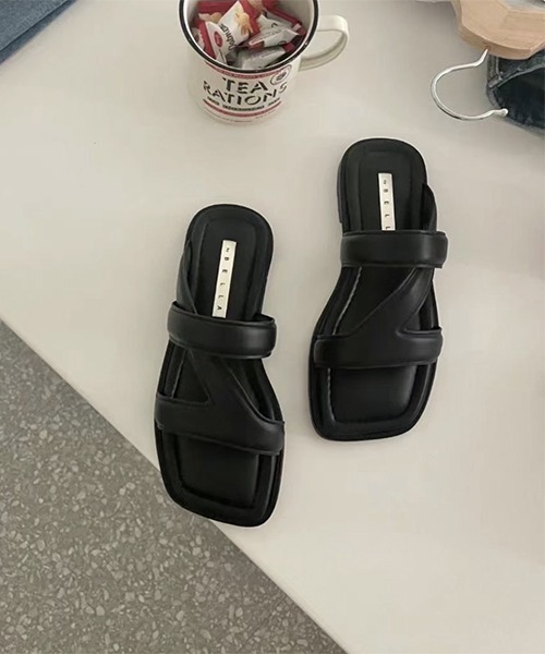 chuclla（チュクラ）の「Z-design mule sandal chs139（サンダル・レディース・ブラック/イエロー/アイボリー/パープル・39/40/36/38/37）」の7枚目の写真