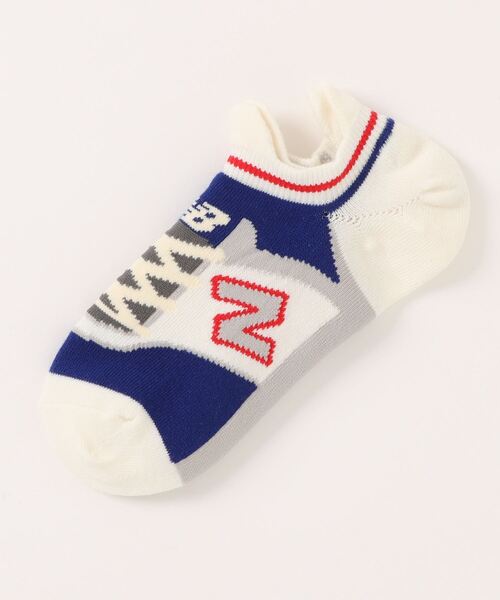 NEW BALANCE（ニューバランス）の「ニューバランス アンクル丈 ソックス NB（ソックス/靴下・レディース・ホワイト/ブラック/ブラウン/グレー/レッド/カーキ/ブルー/ライトブラウン/マスタード/ライトピンク/ワイン/ダークグリーン/ベージュ/グリーン/ミント/オレンジ/ライトグリーン/ダークブルー/ダークグレー/ピンク/ネイビー/イエロー/グリーン系その他/パープル/ピンク系その他/オレンジ系その他/イエロー系その他/ライトブルー/ホワイト系その他/グリーン系その他2/ピンク系その他2・S/M/SS）」の3枚目の写真