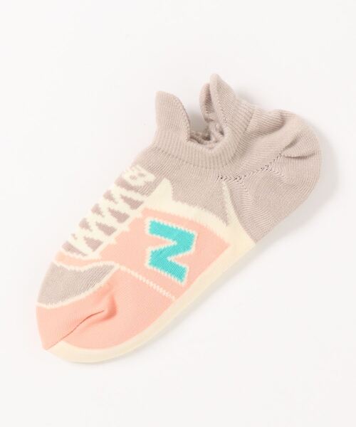 NEW BALANCE（ニューバランス）の「ニューバランス アンクル丈 ソックス NB（ソックス/靴下・レディース・ホワイト/ブラック/ブラウン/グレー/レッド/カーキ/ブルー/ライトブラウン/マスタード/ライトピンク/ワイン/ダークグリーン/ベージュ/グリーン/ミント/オレンジ/ライトグリーン/ダークブルー/ダークグレー/ピンク/ネイビー/イエロー/グリーン系その他/パープル/ピンク系その他/オレンジ系その他/イエロー系その他/ライトブルー/ホワイト系その他/グリーン系その他2/ピンク系その他2・S/M/SS）」の8枚目の写真