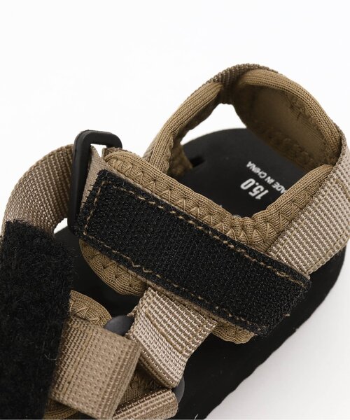 PAPAPAPARK（パパパパーク）の「テープサンダル（サンダル・キッズ・ブラック/ホワイト/ベージュ・23/18/19/16/17/15 /21/20/22）」の8枚目の写真