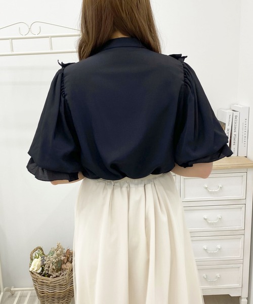 apres jour(アプレジュール)の「コットンレース使いフリルブラウス【ZOZOTOWN限定アイテム】(シャツ/ブラウス・レディース・ブラック/オフホワイト/ピンク・X-LARGE/フリー)」の5枚目の写真