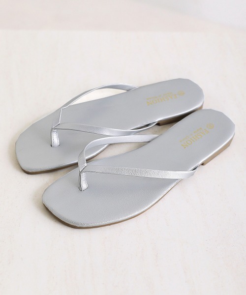 Bou Jeloud(ブージュルード)の「エコレザービーチサンダル(サンダル・レディース・ブラック/シルバー/アイボリー・FREE)」の16枚目の写真