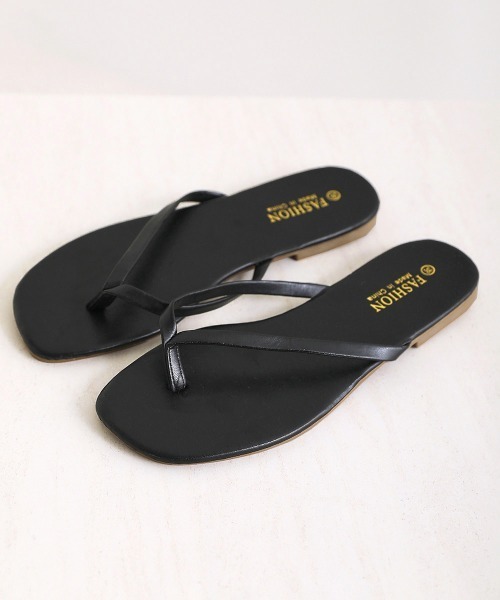 Bou Jeloud(ブージュルード)の「エコレザービーチサンダル(サンダル・レディース・ブラック/シルバー/アイボリー・FREE)」の17枚目の写真