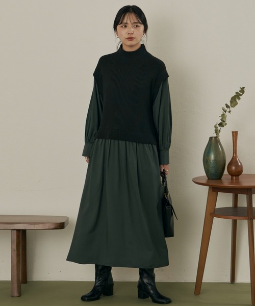 Aunt Marie's(アントマリーズ)の「ニットベストドッキングワンピース(ワンピース・レディース・ホワイト/チャコールグレー/ダークグリーン・FREE/S)」の19枚目の写真