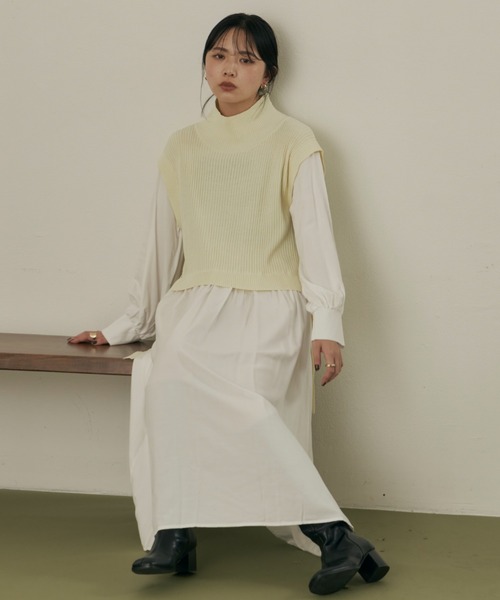 Aunt Marie's(アントマリーズ)の「ニットベストドッキングワンピース(ワンピース・レディース・ホワイト/チャコールグレー/ダークグリーン・FREE/S)」の12枚目の写真