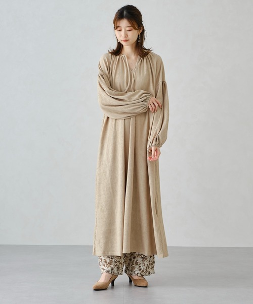 WA ORiental TRaffic（ダブルエーオリエンタルトラフィック）の「ミドルヒールパンプス/12303（パンプス・レディース・ベージュ/ブラック/ブラウン/ネイビー/ブラック系その他3/ブルー/ゴールド/グレー/レッド/グリーン・36/35/38/40/39/34/42/37/41/43/33）」の21枚目の写真