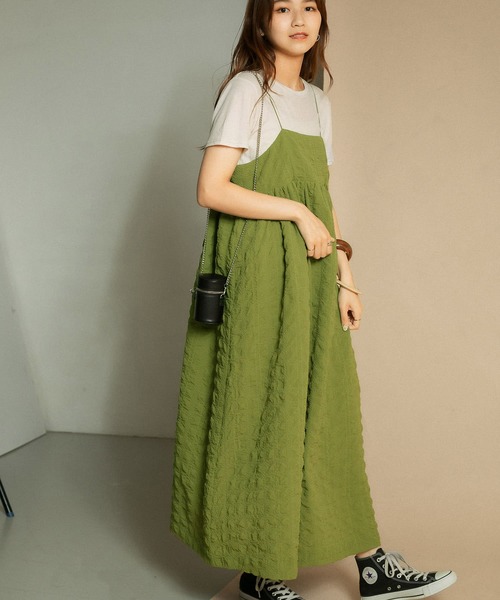 KBF（ケイビーエフ）の「【WEB/一部店舗限定】スパゲッティストラップキャミワンピース（ワンピース・レディース・ブラック/オリーブ/ブルー系その他・ONE）」の6枚目の写真