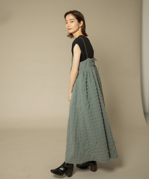 KBF（ケイビーエフ）の「【WEB/一部店舗限定】スパゲッティストラップキャミワンピース（ワンピース・レディース・ブラック/オリーブ/ブルー系その他・ONE）」の11枚目の写真